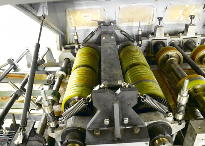 La macchina di fabbricazione automatica della borsa della carta kraft dell'amido da 25 chilogrammi con gli entrambi estremità incollata ha fatto un passo valvola del taglio